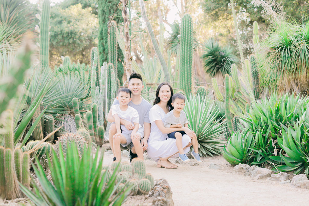 Sunnyvale California family portrait arizona garden family outfit